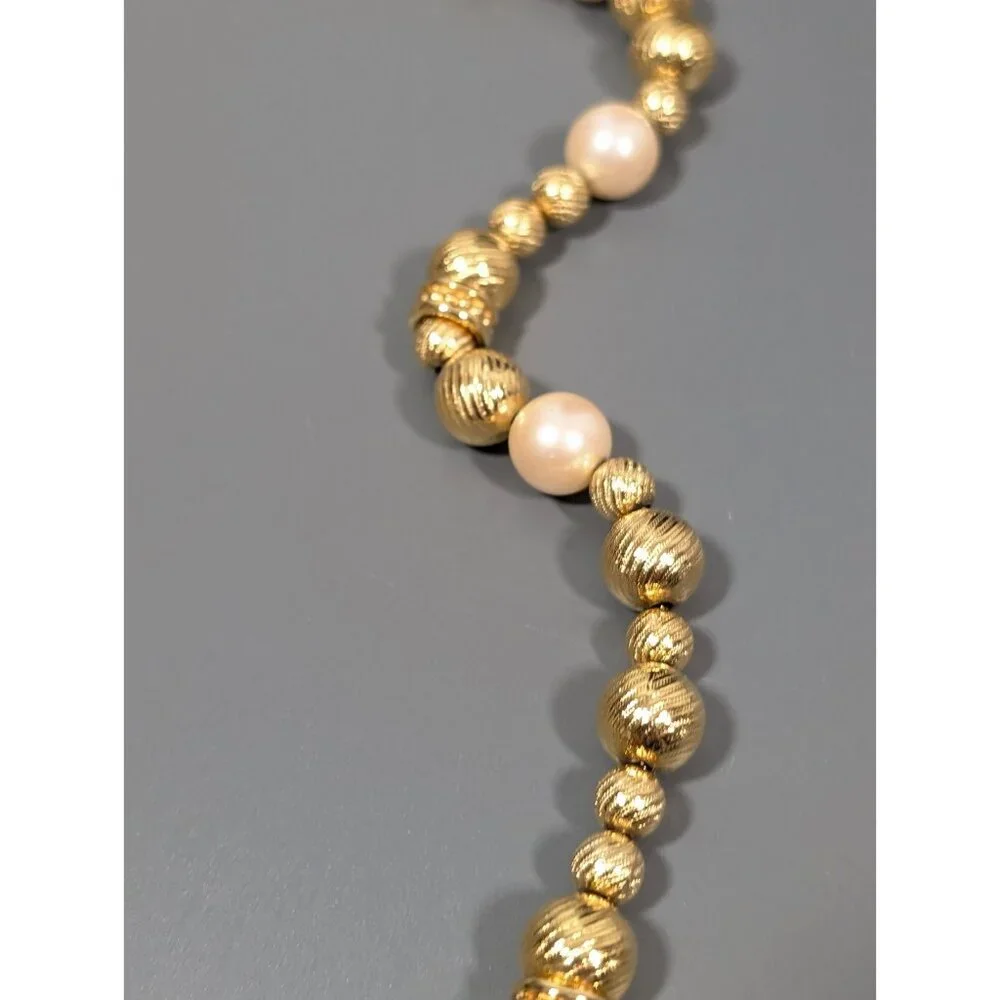 Vintage Monet‎ Gold Tone Ribbed Bead Faux Pearl Necklace Classic MCM 20 in